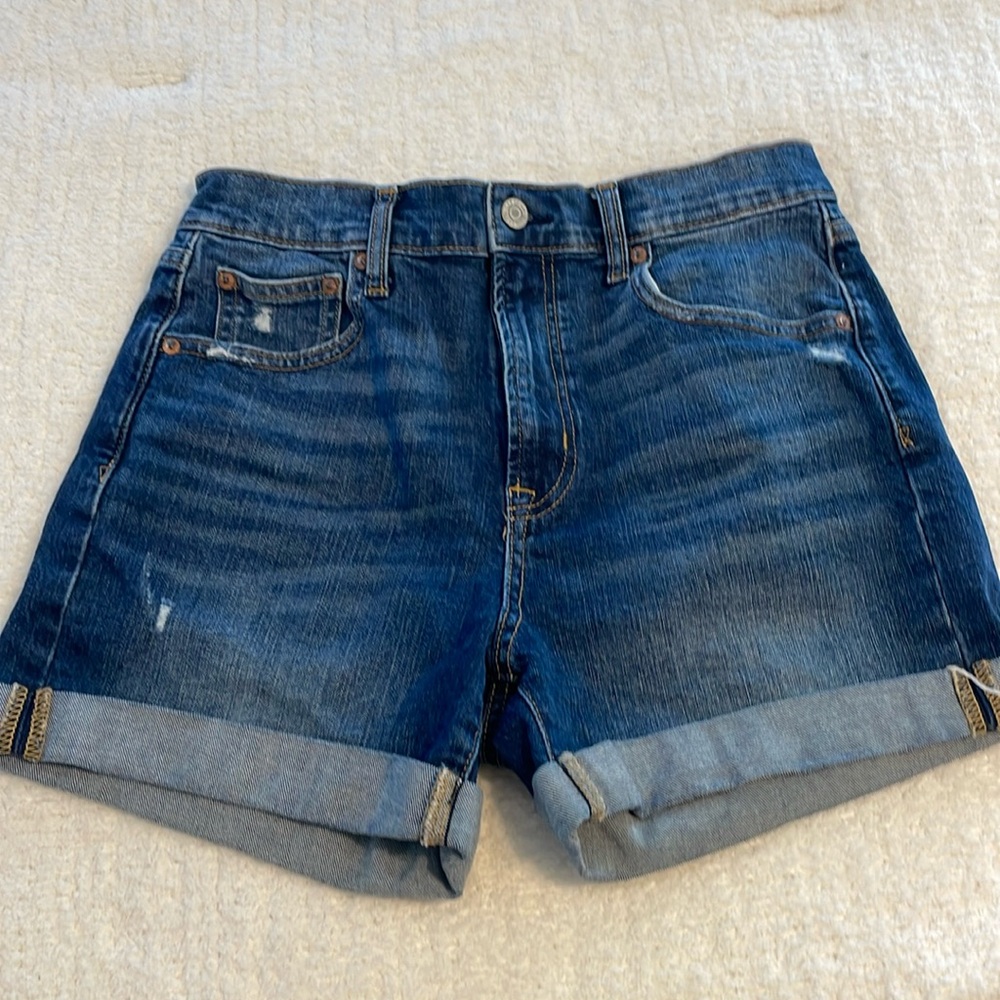 Gap high rise 4” shorts